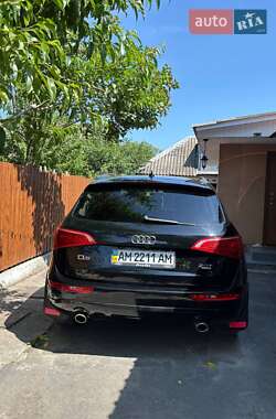 Внедорожник / Кроссовер Audi Q5 2011 в 