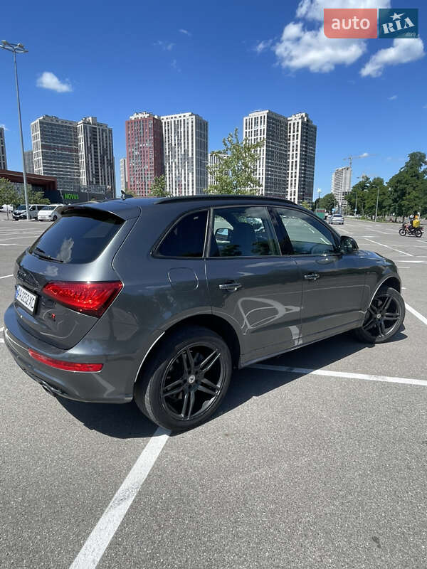 Внедорожник / Кроссовер Audi Q5 2016 в Киеве