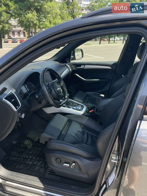 Внедорожник / Кроссовер Audi Q5 2016 в Киеве