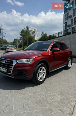 Внедорожник / Кроссовер Audi Q5 2017 в Львове