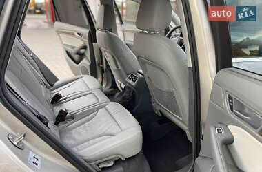Внедорожник / Кроссовер Audi Q5 2012 в 