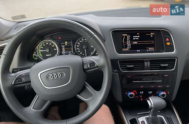 Внедорожник / Кроссовер Audi Q5 2012 в 
