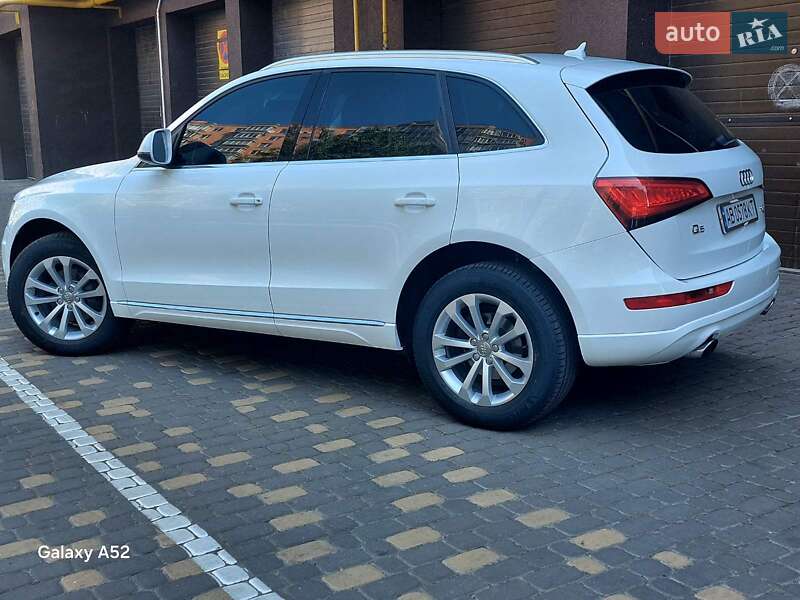 Позашляховик / Кросовер Audi Q5 2014 в Вінниці