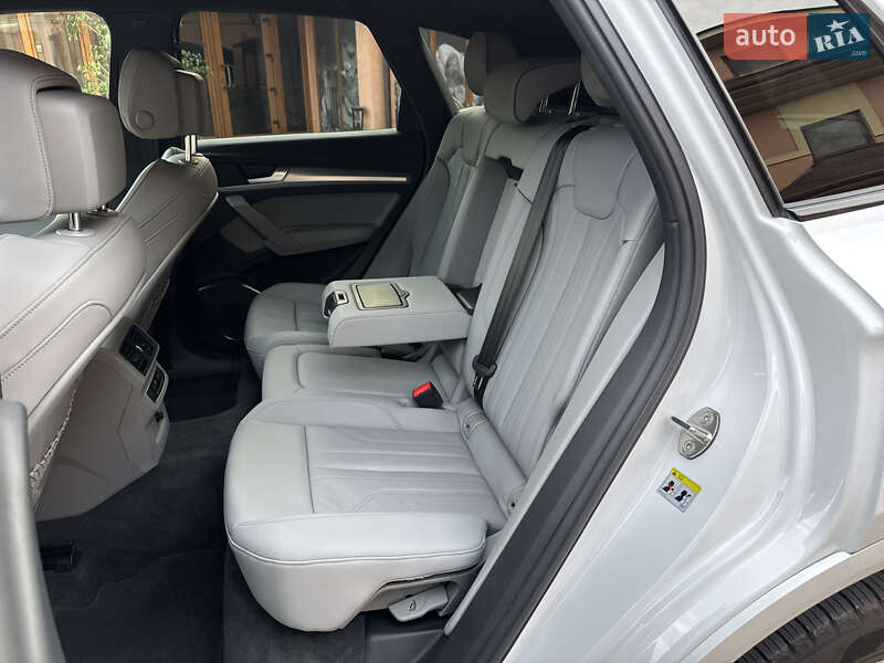 Внедорожник / Кроссовер Audi Q5 2024 в Мукачево фото 48 Внедорожник / Кроссовер Audi Q5 2024 в Мукачево