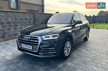 Внедорожник / Кроссовер Audi Q5 2017 в Ровно