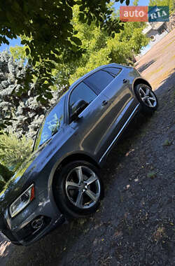 Внедорожник / Кроссовер Audi Q5 2013 в 