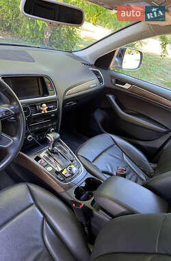 Внедорожник / Кроссовер Audi Q5 2013 в 