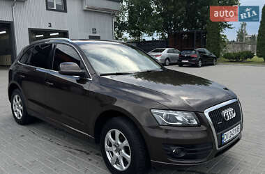 Внедорожник / Кроссовер Audi Q5 2011 в 