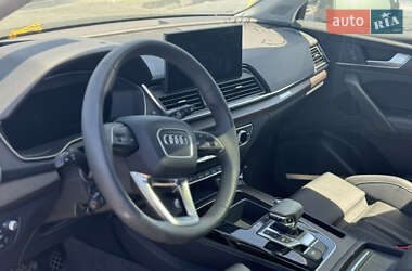 Внедорожник / Кроссовер Audi Q5 2023 в 