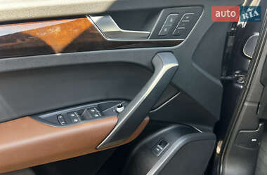 Внедорожник / Кроссовер Audi Q5 2019 в 