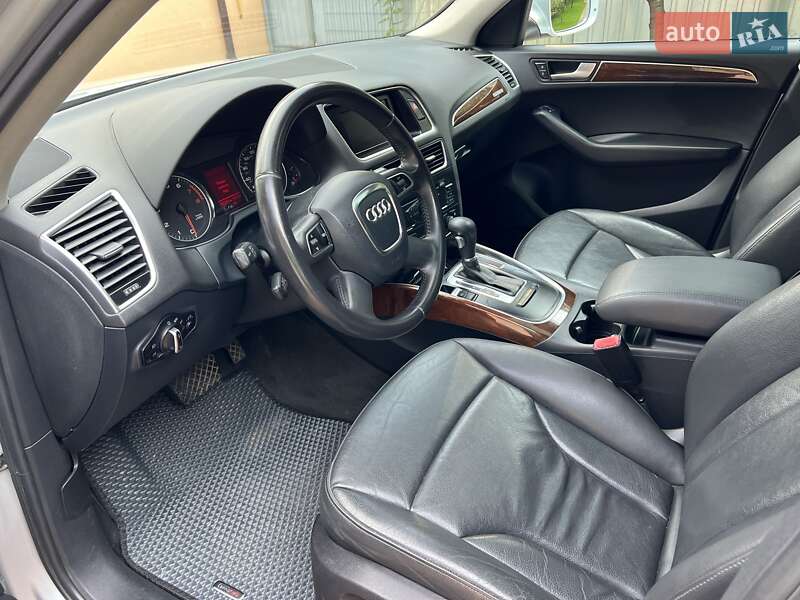 Позашляховик / Кросовер Audi Q5 2012 в Києві