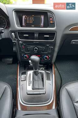 Внедорожник / Кроссовер Audi Q5 2012 в 