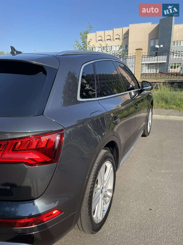 Внедорожник / Кроссовер Audi Q5 2018 в Черкассах