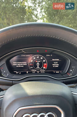 Внедорожник / Кроссовер Audi Q5 2018 в 