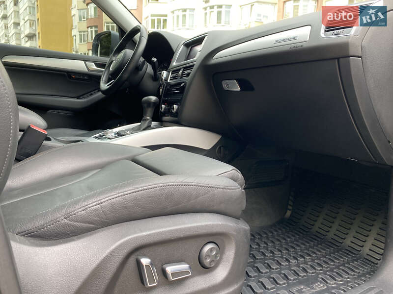 Внедорожник / Кроссовер Audi Q5 2013 в Львове