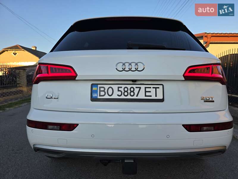 Позашляховик / Кросовер Audi Q5 2018 в Тернополі
