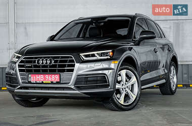 Внедорожник / Кроссовер Audi Q5 2018 в Ровно