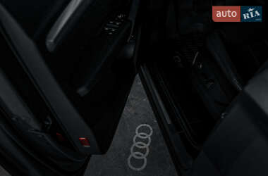 Внедорожник / Кроссовер Audi Q5 2018 в 