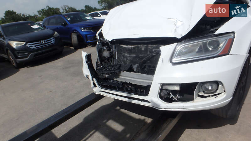 Позашляховик / Кросовер Audi Q5 2016 в Києві