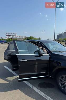 Внедорожник / Кроссовер Audi Q5 2016 в 