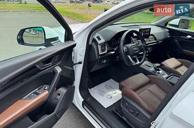 Внедорожник / Кроссовер Audi Q5 2020 в 