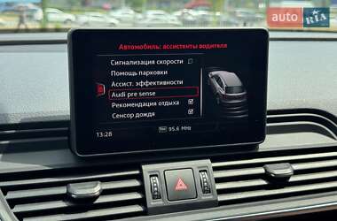 Внедорожник / Кроссовер Audi Q5 2020 в 