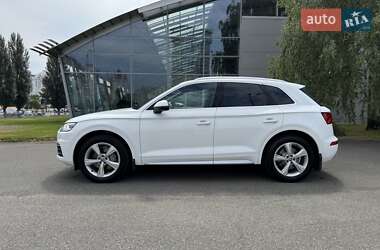 Внедорожник / Кроссовер Audi Q5 2020 в 