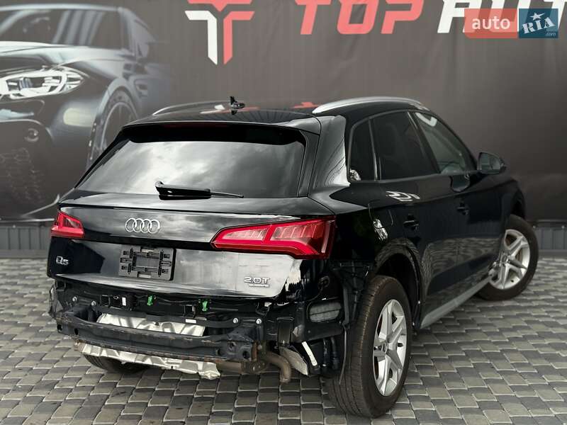 Позашляховик / Кросовер Audi Q5 2018 в Львові