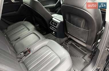 Внедорожник / Кроссовер Audi Q5 2018 в 