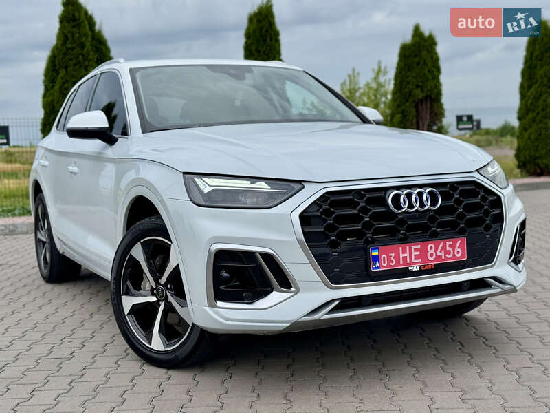 Внедорожник / Кроссовер Audi Q5 2023 в Ровно