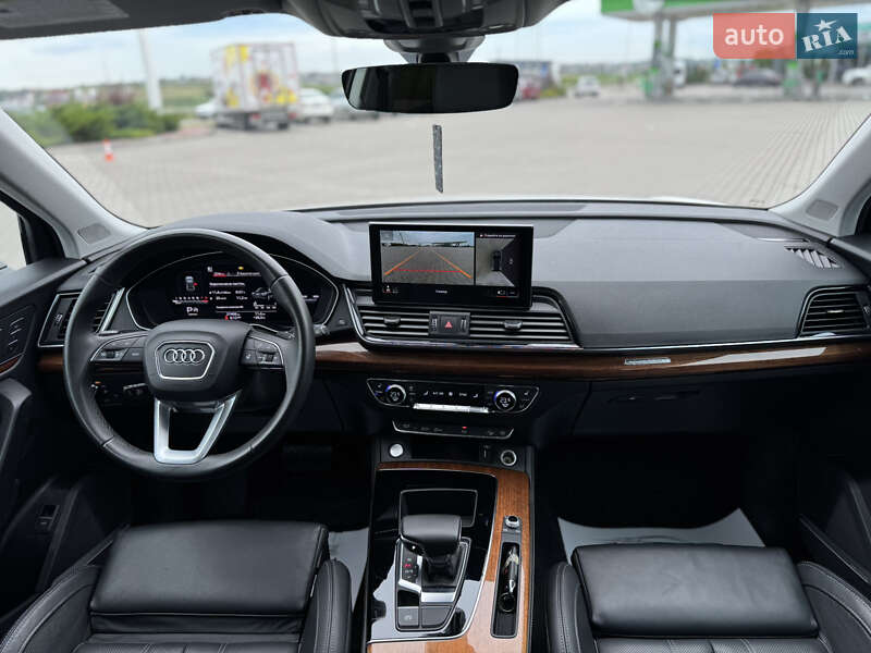 Внедорожник / Кроссовер Audi Q5 2023 в Ровно