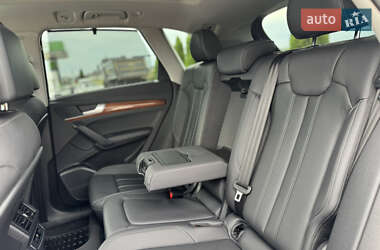 Внедорожник / Кроссовер Audi Q5 2023 в 