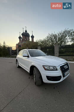 Внедорожник / Кроссовер Audi Q5 2010 в 