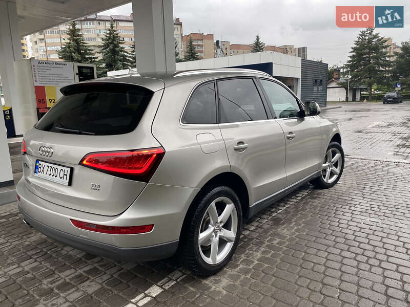Внедорожник / Кроссовер Audi Q5 2012 в Ивано-Франковске