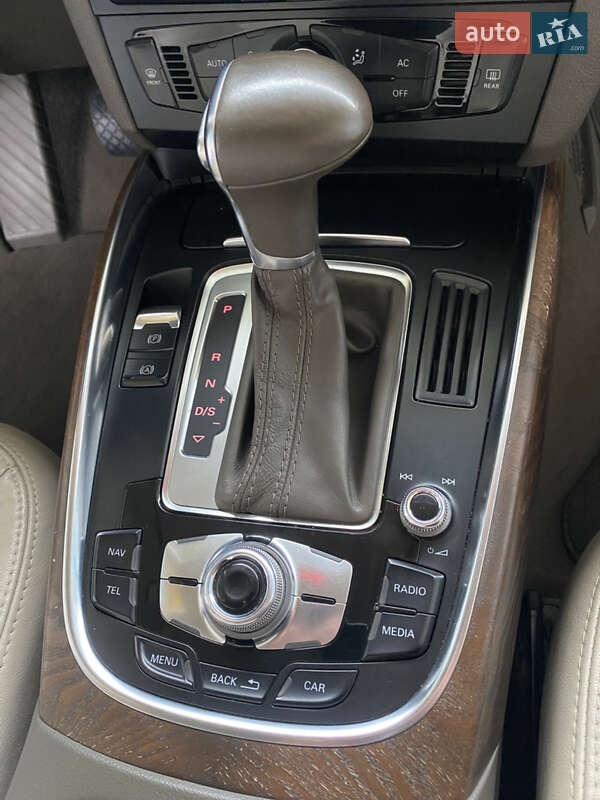 Внедорожник / Кроссовер Audi Q5 2012 в Ивано-Франковске