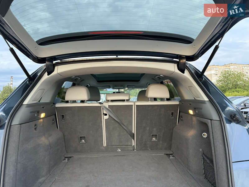 Внедорожник / Кроссовер Audi Q5 2015 в Ровно