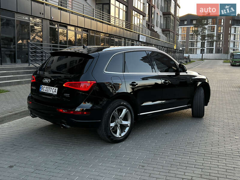 Позашляховик / Кросовер Audi Q5 2013 в Новояворівську