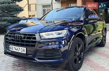 Позашляховик / Кросовер Audi Q5 2017 в Києві