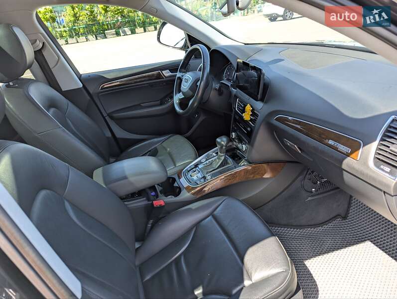 Внедорожник / Кроссовер Audi Q5 2014 в Львове