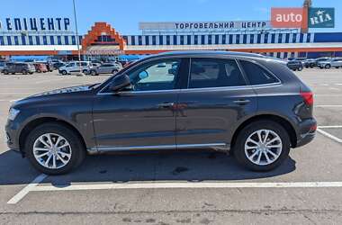 Позашляховик / Кросовер Audi Q5 2014 в 