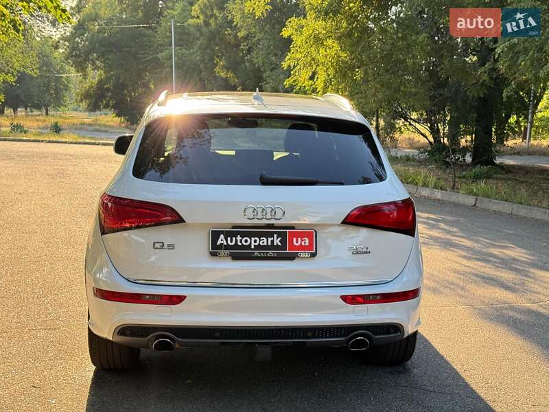 Внедорожник / Кроссовер Audi Q5 2016 в Запорожье