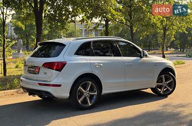 Внедорожник / Кроссовер Audi Q5 2016 в 