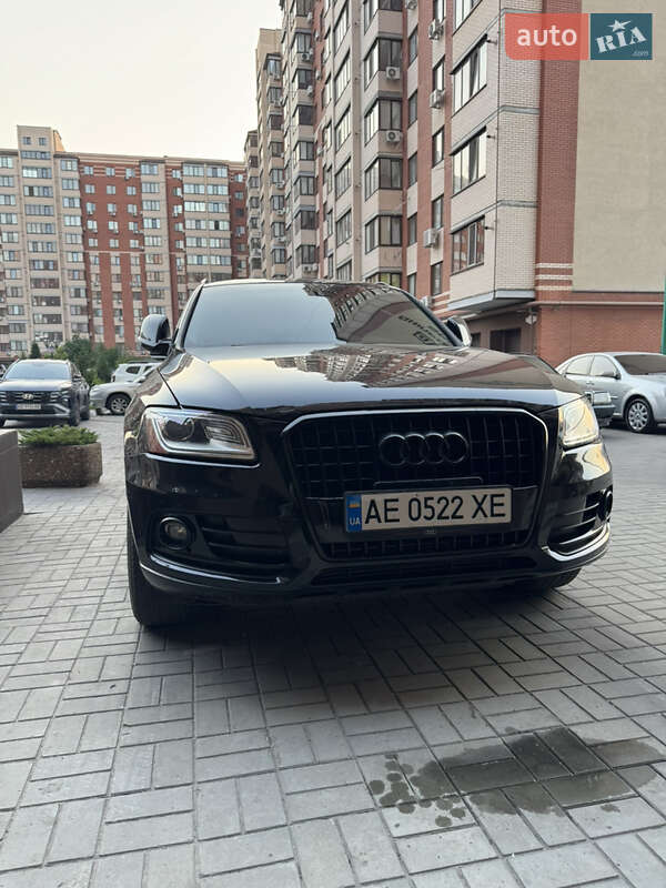 Внедорожник / Кроссовер Audi Q5 2014 в Днепре
