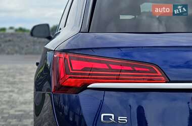 Внедорожник / Кроссовер Audi Q5 2022 в 