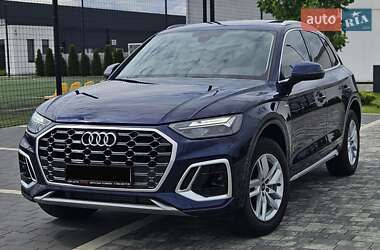 Внедорожник / Кроссовер Audi Q5 2022 в 
