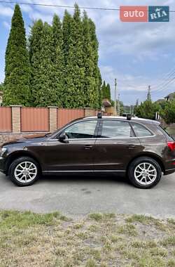 Внедорожник / Кроссовер Audi Q5 2012 в 