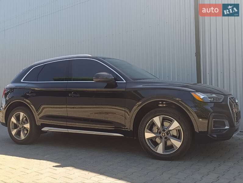 Внедорожник / Кроссовер Audi Q5 2022 в Стрые
