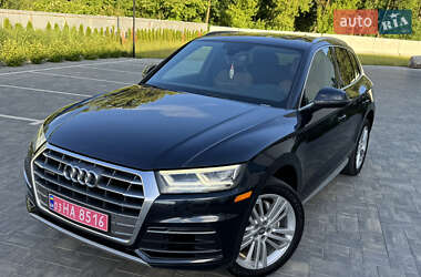 Позашляховик / Кросовер Audi Q5 2018 в 