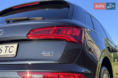 Позашляховик / Кросовер Audi Q5 2017 в 
