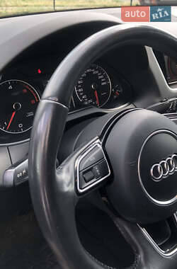 Позашляховик / Кросовер Audi Q5 2016 в 